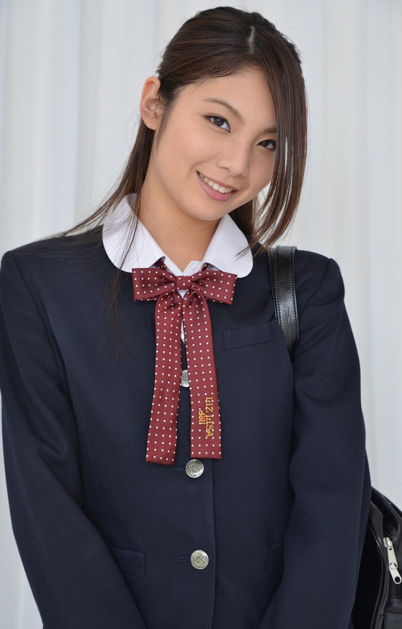 Яна, 68 лет, 5 размер груди